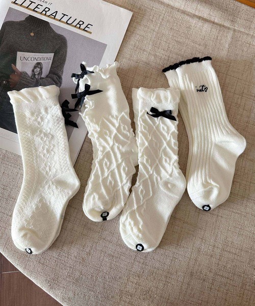 aimoha(アイモハ)の「【aimoha-KIDS-】ガールズソックス4足セット(ソックス/靴下・キッズ・ホワイト・X-LARGE/LARGE/MEDIUM)」の8枚目の写真