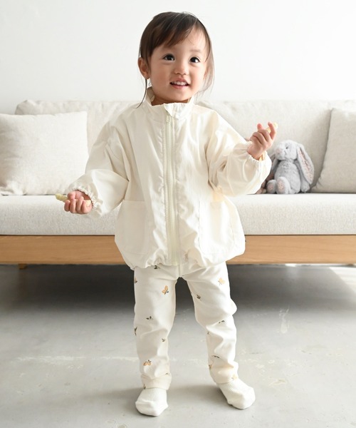 PUPPAPUPO(プッパプーポ)の「バルーンシルエット ウィンドブレーカー 撥水加工(ブルゾン・キッズ・アクア/アイボリー/グレイッシュベージュ・130/120/110/100/90/80)」の11枚目の写真