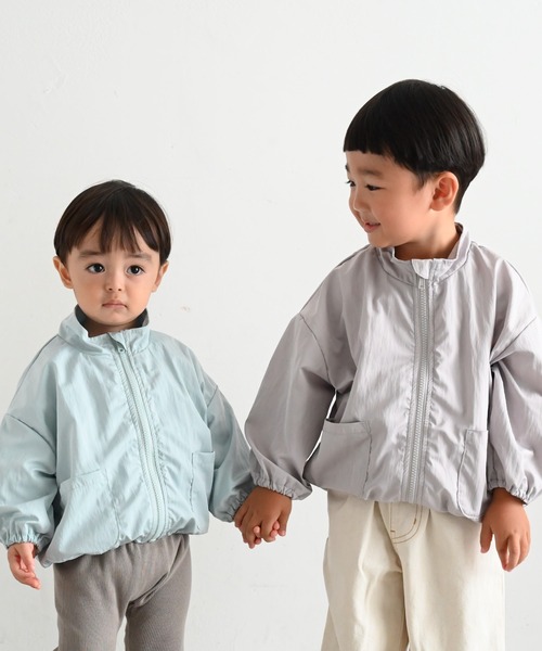 PUPPAPUPO(プッパプーポ)の「バルーンシルエット ウィンドブレーカー 撥水加工(ブルゾン・キッズ・アクア/アイボリー/グレイッシュベージュ・130/120/110/100/90/80)」の16枚目の写真