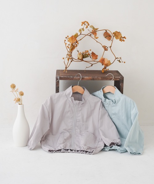 PUPPAPUPO(プッパプーポ)の「バルーンシルエット ウィンドブレーカー 撥水加工(ブルゾン・キッズ・アクア/アイボリー/グレイッシュベージュ・130/120/110/100/90/80)」の19枚目の写真