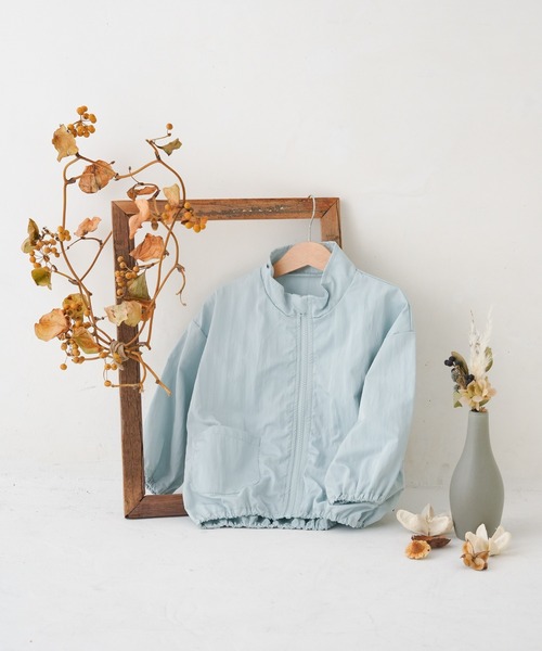 PUPPAPUPO(プッパプーポ)の「バルーンシルエット ウィンドブレーカー 撥水加工(ブルゾン・キッズ・アクア/アイボリー/グレイッシュベージュ・130/120/110/100/90/80)」の20枚目の写真