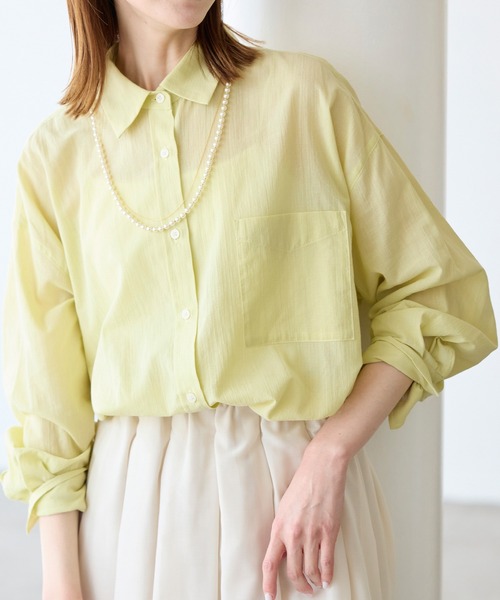 ROPE' PICNIC(ロペピクニック)の「【接触冷感・通気性】お着軽シャツシリーズ/綿ボイルバックタックシャツ(シャツ/ブラウス・レディース・オレンジ/イエロー/ライトグリーン/ピンク/ブラウン/ブルー/オフホワイト/サックスブルー・38)」の6枚目の写真