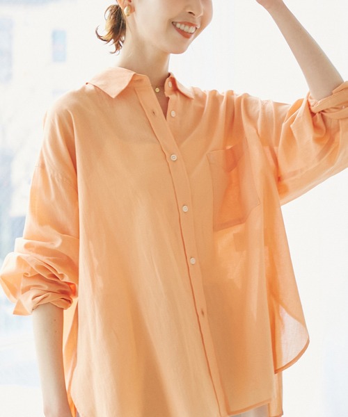 ROPE' PICNIC(ロペピクニック)の「【接触冷感・通気性】お着軽シャツシリーズ/綿ボイルバックタックシャツ(シャツ/ブラウス・レディース・オレンジ/イエロー/ライトグリーン/ピンク/ブラウン/ブルー/オフホワイト/サックスブルー・38)」の8枚目の写真