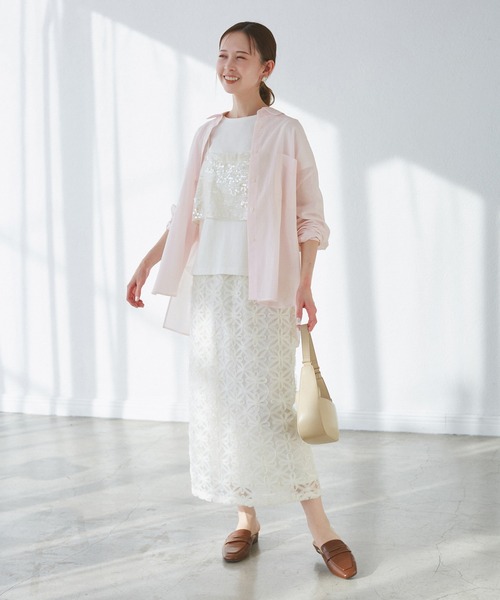 ROPE' PICNIC(ロペピクニック)の「【接触冷感・通気性】お着軽シャツシリーズ/綿ボイルバックタックシャツ(シャツ/ブラウス・レディース・オレンジ/イエロー/ライトグリーン/ピンク/ブラウン/ブルー/オフホワイト/サックスブルー・38)」の15枚目の写真