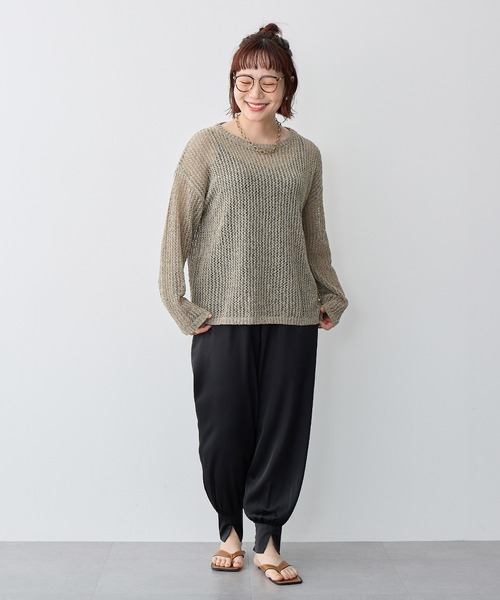 anyfee（エニフィー）の「【anyfee/プラスサイズ】ブークレヤーン透かし編みルーズニット（ニット/セーター・レディース・ベージュ/ブラック・3L/LL/5L/4L）」の4枚目の写真