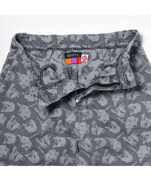 RADIO EVA(ラヂオエヴァ)の「RADIO EVA A273 EVANGELION MONOGRAM JACQUARD DENIM PANTS(デニムパンツ・メンズ・ブラック/インディゴブルー/ホワイト・MEDIUM/LARGE/SMALL)」の10枚目の写真