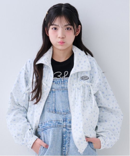 by LOVEiT（バイラビット）の「【Cuugal掲載】リボンブルゾン（ブルゾン・キッズ・ブラック/カラフル/オフホワイト・120cm/130cm/140cm/150cm/160cm）」の13枚目の写真