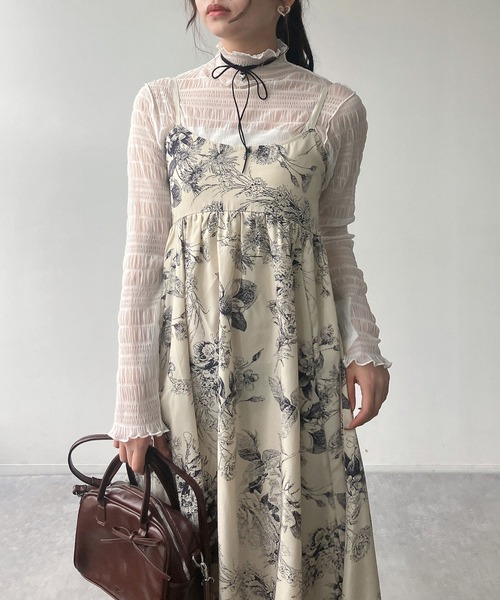 AS KNOW AS plus（アズノゥアズプラス）の「●アソートフラワーデザイン フレアキャミワンピース（ワンピース・レディース・ブラック系/ブラック系その他/アイボリー系・FREE）」の3枚目の写真