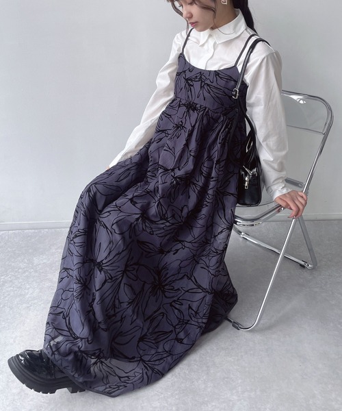 AS KNOW AS plus（アズノゥアズプラス）の「●アソートフラワーデザイン フレアキャミワンピース（ワンピース・レディース・ブラック系/ブラック系その他/アイボリー系・FREE）」の9枚目の写真