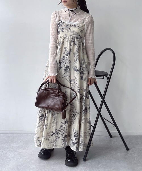 AS KNOW AS plus（アズノゥアズプラス）の「●アソートフラワーデザイン フレアキャミワンピース（ワンピース・レディース・ブラック系/ブラック系その他/アイボリー系・FREE）」の16枚目の写真