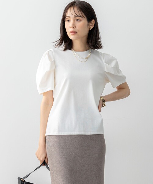 組曲 L(クミキョク オオキイサイズ)の「GIZAコットンタックスリーブ Tシャツ(Tシャツ/カットソー・レディース・ブラック系1/スモーキーグリーン系/アイボリー系/ブラック系・5/6/7)」の1枚目の写真