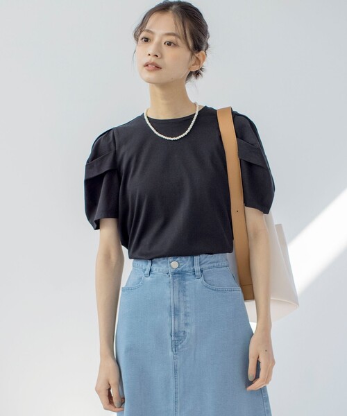 組曲 L(クミキョク オオキイサイズ)の「GIZAコットンタックスリーブ Tシャツ(Tシャツ/カットソー・レディース・ブラック系1/スモーキーグリーン系/アイボリー系/ブラック系・5/6/7)」の19枚目の写真