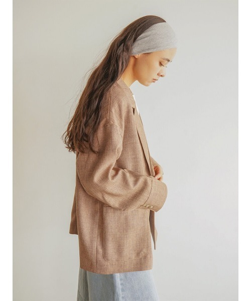 FIKA.(フィーカ)の「Drop shoulder double jacket(テーラードジャケット・レディース・ブラウン/ベージュ系・MEDIUM)」の6枚目の写真
