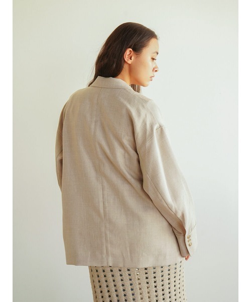 FIKA.(フィーカ)の「Drop shoulder double jacket(テーラードジャケット・レディース・ブラウン/ベージュ系・MEDIUM)」の11枚目の写真