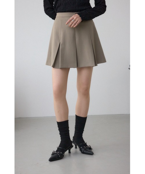 AZUL by moussy(アズールバイマウジー)の「プリーツミニスカートパンツ(スカート・レディース・ライトブラウン/ブラック/グレー系その他・FREE)」の1枚目の写真