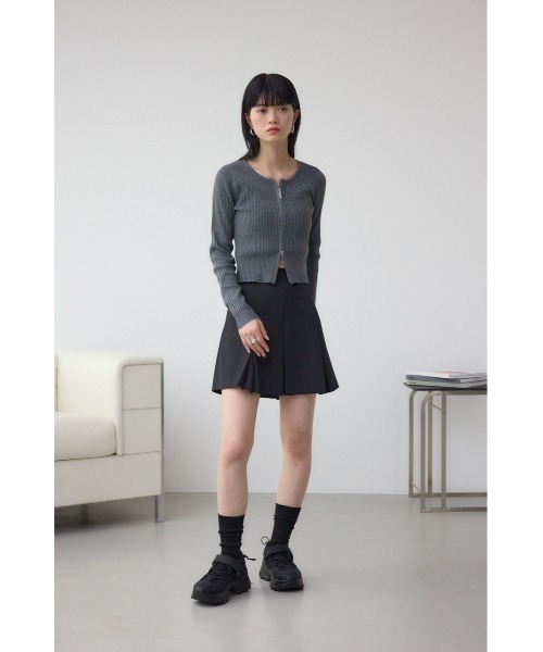 AZUL by moussy(アズールバイマウジー)の「プリーツミニスカートパンツ(スカート・レディース・ライトブラウン/ブラック/グレー系その他・FREE)」の6枚目の写真