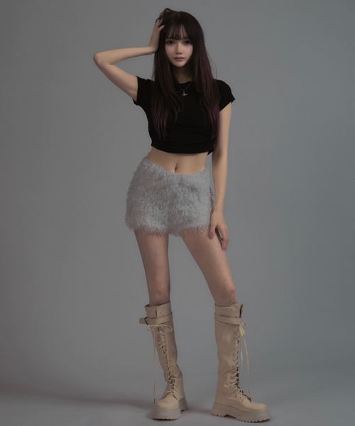 tinkerend（ティンカーエンド）の「Fur Shorts / ファーショートパンツ
