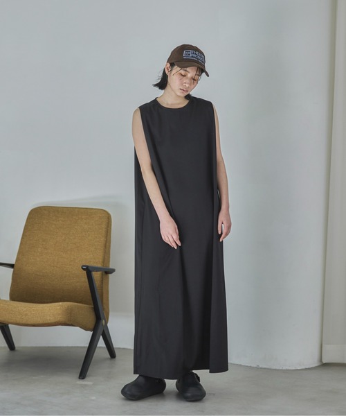 feepur(フェピュール)の「【TALLサイズあり】ノースリタックワンピース(ワンピース・レディース・ブラック/グレー・MEDIUM/TALL)」の11枚目の写真