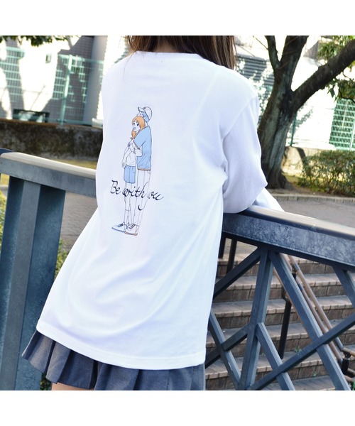 MODISH GAZE(モディシュガゼ)の「【MODISH GAZE】カップルイラストロンT Be with you(CP)(Tシャツ/カットソー・レディース・ブラック/ホワイト/ホワイト系1・M)」の5枚目の写真