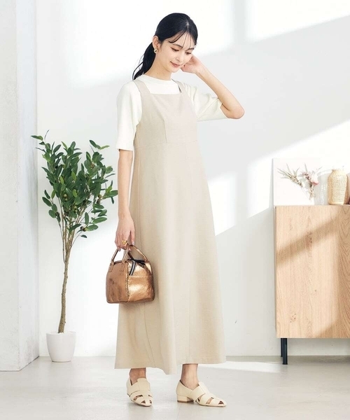 a.v.v（アーヴェヴェ）の「グルカパンプス（パンプス・レディース・ブラック/アイボリー・24.5/23.5/22.5）」の4枚目の写真