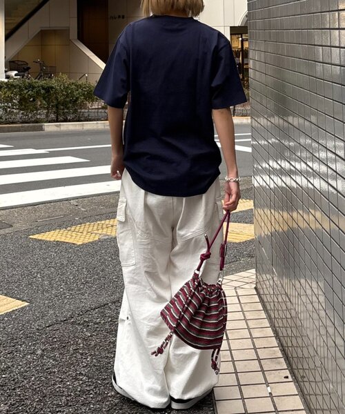 CIAOPANIC TYPY（チャオパニックティピー）の「【UNISEX】スクエアロゴTEE（Tシャツ/カットソー・レディース・ブルー/ネイビー/ホワイト・MEDIUM/LARGE）」の21枚目の写真