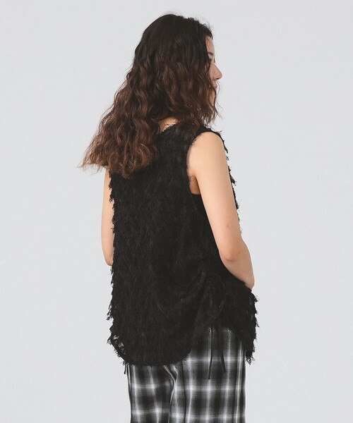 Ray BEAMS（レイビームス）の「フリンジ 2WAY ジレ ブラウス（シャツ/ブラウス・レディース・オフホワイト/ブラック・ONE SIZE）」の6枚目の写真