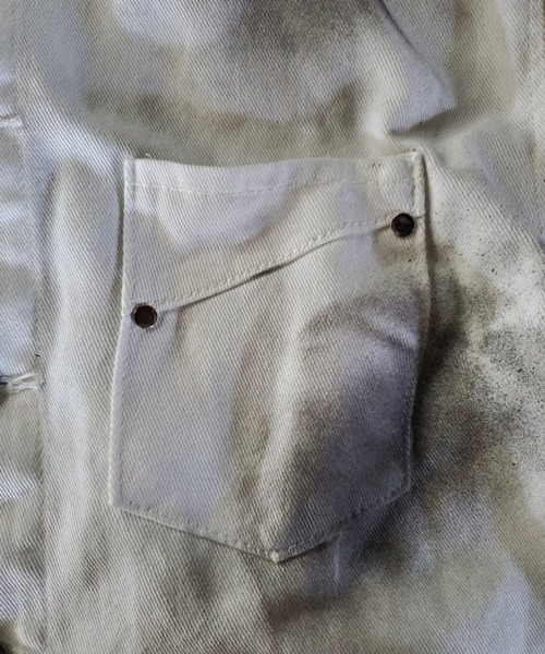 EFFECTION(エフェクション)の「EFFECTION // spray painting letter print fringe denim shirt〈スプレー加工 レタープリント フリンジ デニム シャツ〉(シャツ/ブラウス・メンズ・ホワイト系その他/ブラック系その他・MEDIUM/LARGE/X-LARGE)」の21枚目の写真