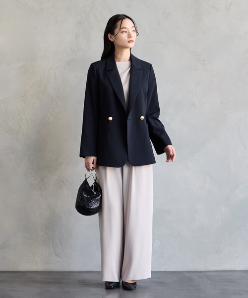 AIMER（エメ）の「ダブルクロスドレープフレンチスリーブブラウス（シャツ/ブラウス・レディース・ベージュ/ネイビー・MEDIUM）」の5枚目の写真