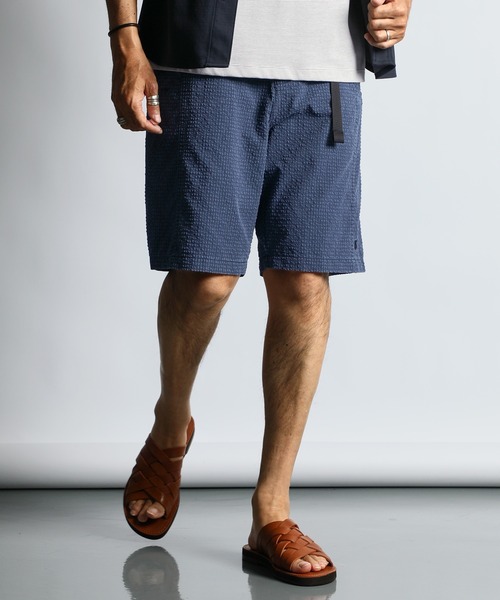 The DUFFER of ST.GEORGE(ザダファーオブセントジョージ)の「PIGMENT DYE SEERSUCKER CAMP SHORTS:顔料プリント加工 シアサッカー キャンプショーツ(その他パンツ・メンズ・グレー/カーキ/ネイビー・MEDIUM/LARGE/X-LARGE)」の3枚目の写真