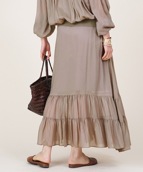 marmors(マルモア)の「【marmors】gather skirt(スカート・レディース・モカ/ブラック・36)」の17枚目の写真
