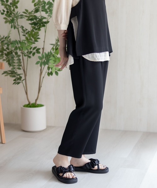 HusHusH(ハッシュアッシュ)の「HusHusH 冷感テーパードパンツ(その他パンツ・レディース・ブラック/ベージュ・M/L)」の22枚目の写真