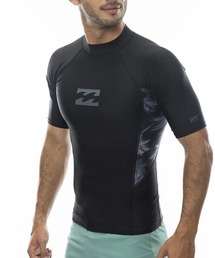 BILLABONG（ビラボン）の「【BILLABONG/ビラボン】24SS HI NECK SS/半袖ハイネックラッシュガード(水着)（ラッシュガード・メンズ）」