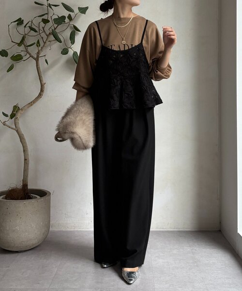 DouDou(ドゥドゥ)の「【WEB限定】チュールフラワーキャミ(シャツ/ブラウス・レディース・オフホワイト/ブラック・FREE)」の6枚目の写真