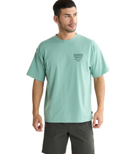 BILLABONG(ビラボン)の「BILLABONG メンズ 【A/DIV.】 ADIV LOGO 2.0 Tシャツ 【2025年夏モデル】/ビラボンバックプリント半袖Tシャツ(Tシャツ/カットソー・メンズ・ホワイト/ブラック/モスグリーン・MEDIUM/LARGE/X-LARGE)」の16枚目の写真