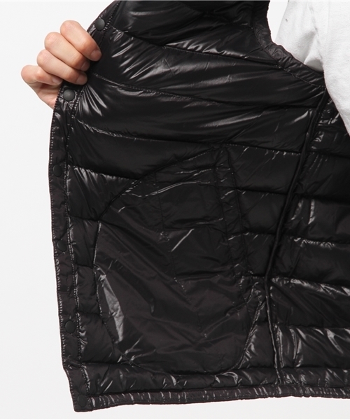 DANTON(ダントン)の「【ダントン】インナーダウンベスト*(ダウンベスト・メンズ・ブラック/ベージュ・MEDIUM/LARGE)」の15枚目の写真