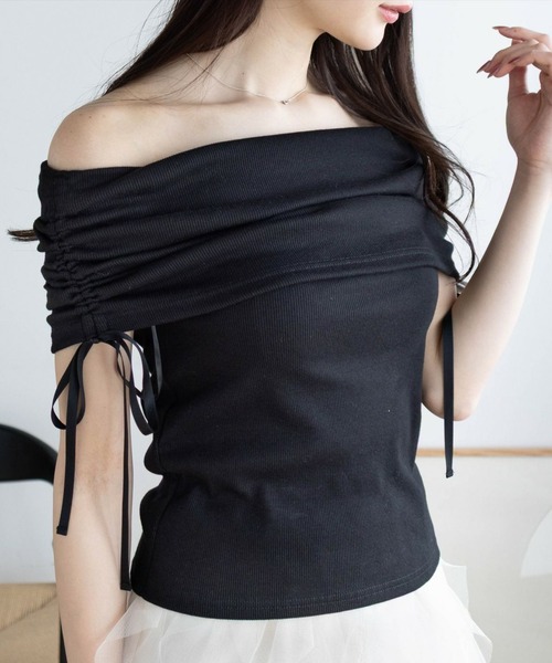 clear（クリア）の「サイドドロストオフショルカットソートップス [着回し力抜群 大人 フェミニン]（Tシャツ/カットソー・レディース・オフホワイト/ライトピンク/サックスブルー/ブラック・F）」の2枚目の写真