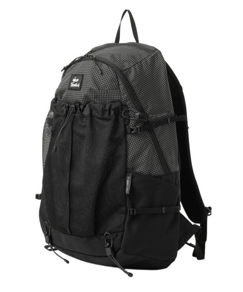 WILD THINGS(ワイルドシングス)の「WILD THINGS MINIMALIST SPECTRA BACKPACK(ワイルドシングス ミニマリスト スペクトラ バックパック)(バックパック/リュック・メンズ・ホワイト/ブラック・FREE)」の1枚目の写真