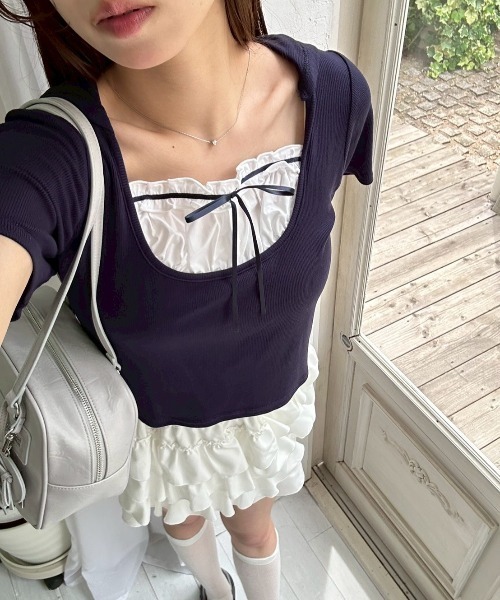 OLIVE des OLIVE（オリーブデオリーブ）の「フードドッキングトップス（Tシャツ/カットソー・レディース・ブラウン/ネイビー/オフホワイト/チャコールグレー・FREE）」の20枚目の写真