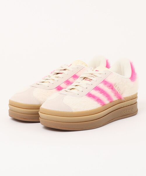 adidas Originals(アディダスオリジナルス)の「【adidas】GAZELLE BOLD W(スニーカー・レディース・ホワイト/レッド/ブラック・23cm/23.5cm/24cm/24.5cm)」の2枚目の写真