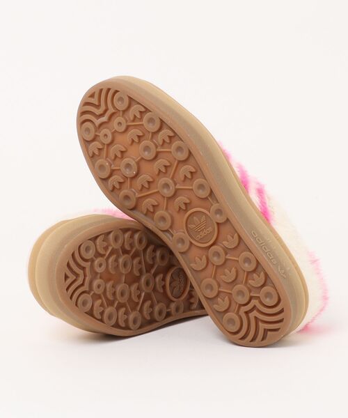 adidas Originals(アディダスオリジナルス)の「【adidas】GAZELLE BOLD W(スニーカー・レディース・ホワイト/レッド/ブラック・23cm/23.5cm/24cm/24.5cm)」の5枚目の写真
