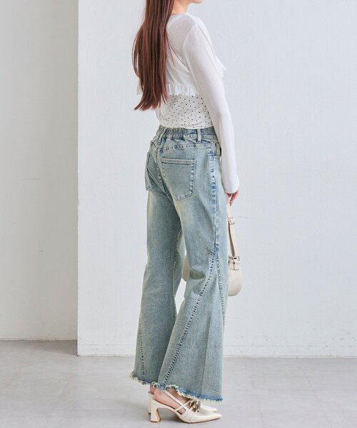 OLIVE des OLIVE（オリーブデオリーブ）の「【美シルエット/着痩せ】スタッズ付きストレッチデニムパンツ（デニムパンツ・レディース・ブルー/ブラック・SMALL/MEDIUM）」の19枚目の写真