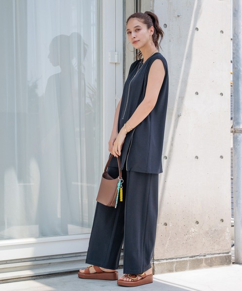 HEREIAM(ヘレイアム)の「【HEREIAM】ワンハンドルマイクロBAG(ハンドバッグ・レディース・ブラック/バーガンディー/ダークブラウン・FREE)」の12枚目の写真