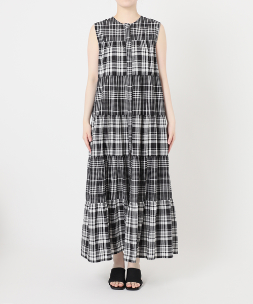 B.C STOCK(ベーセーストック)の「手洗い可 / ティアードチェックスリーブレスワンピース(ワンピース・レディース・オレンジ/ブラウン/ブラック/ブルー・FREE)」の21枚目の写真