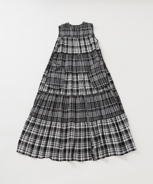 B.C STOCK(ベーセーストック)の「手洗い可 / ティアードチェックスリーブレスワンピース(ワンピース・レディース・オレンジ/ブラウン/ブラック/ブルー・FREE)」の5枚目の写真