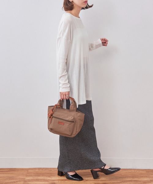 toleur（トーラ）の「【toleur】リンクルナイロンCトート 11993（トートバッグ・レディース・ブラック/レッド/オリーブ/ブラウン・FREE）」の22枚目の写真