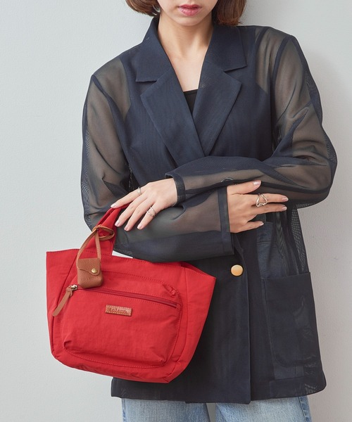 toleur（トーラ）の「【toleur】リンクルナイロンCトート 11993（トートバッグ・レディース・ブラック/レッド/オリーブ/ブラウン・FREE）」の18枚目の写真