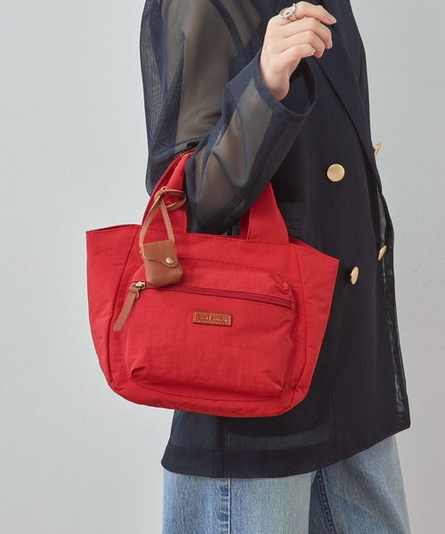 toleur（トーラ）の「【toleur】リンクルナイロンCトート 11993（トートバッグ・レディース・ブラック/レッド/オリーブ/ブラウン・FREE）」の17枚目の写真