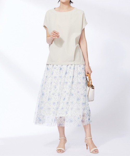 BELLUNA PLUS(ベルーナ)の「ミニワッフル素材裾タックプルオーバー(Tシャツ/カットソー・レディース・ターコイズブルー/アイボリー/モカ・MEDIUM/LARGE/X-LARGE)」の8枚目の写真