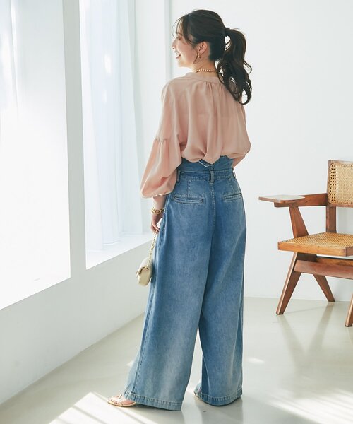 白猫　ハイウエストバギーデニムパンツ　ブルー　PSサイズ La boutique BonBon（ラブティックボンボン）の「【スタイルアップが