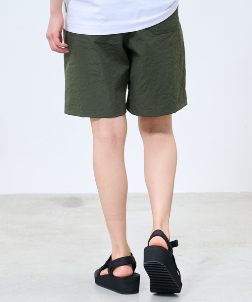 Arnold Palmer（アーノルドパーマー）の「ストレッチワッシャー シェア ショートパンツ（その他パンツ・レディース・ネイビー/カーキ/ブラック・M/LL/L/S）」の14枚目の写真